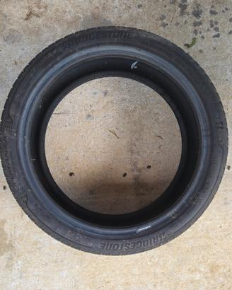 Pneumatico Bridgestone Turanza 225/40 R18