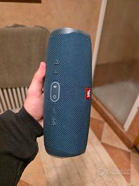 Jbl charge 4