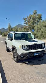 Jeep renegade trailhawk