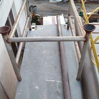 contenitore puntelli 130  x 80