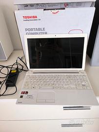 PC TOSHIBA Satellite C55D GUASTO!