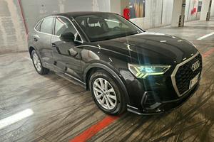 Audi Q3 35 TDI  SPB  S tronic Business Advanced