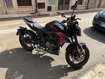 Voge 300 R