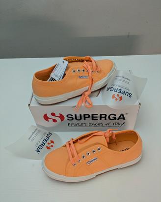 Superga 2750 n. 42,5