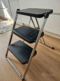 MAGIS NUOVASTEP scaletta pieghevole design anni 80