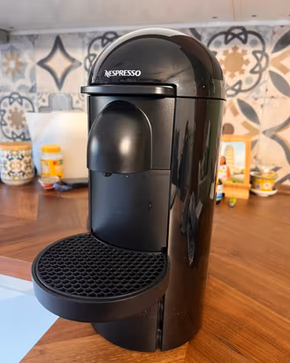 Macchina caffè Nespresso Vertuo