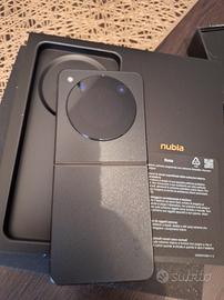 smartphone ZTE NUBIA FLIP  5G