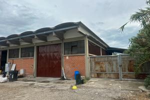 Capannone artigianale