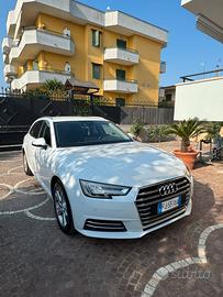 Audi A4 Avant 20 Tdi 150 CV ultra S tronic busines
