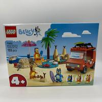 Set Lego Bluey - Vacanza sulla spiaggia |