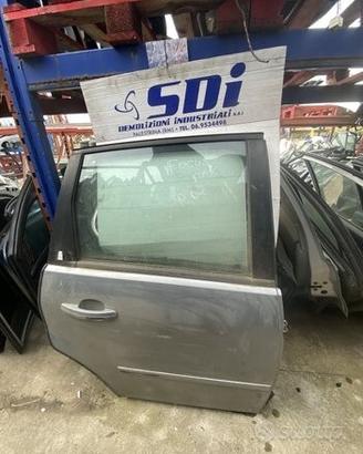 Porta post dx ford focus c max