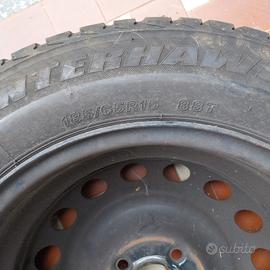 cerchioni pneumatici auto