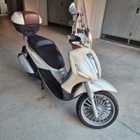 Piaggio Beverly 300