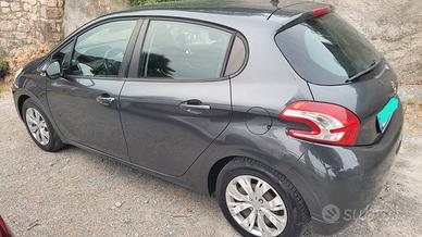 peugeot 208 1.2 5p 