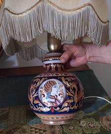 Lampada da tavolo in pregiata ceramica