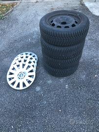 Gomme invernali 195/55 R16 87H con cerchi in ferro