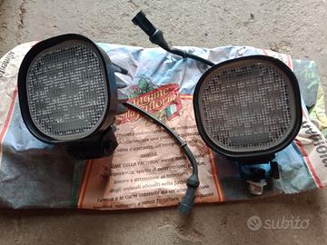 Fanali anteriori per trattore