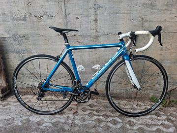 BICI DA CORSA FOCUS CAYO