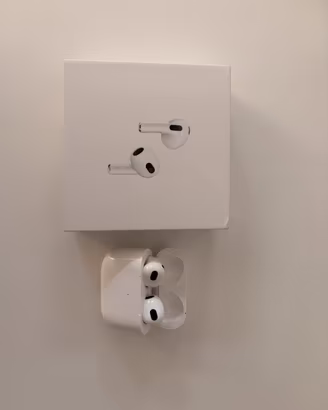 Apple AirPods 3° generazione originali