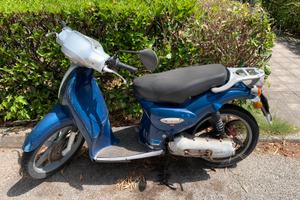 Motorino scarabeo 50