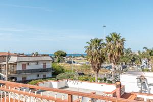Villa plurifamiliare 700 mq con terrazze