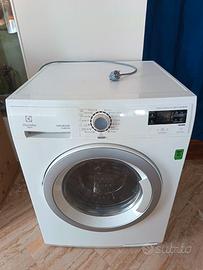Electrolux Lava+Asciuga RWW1686HDW (8kg,1600 giri)