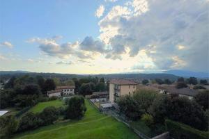 Trilocale a Cocquio Trevisago