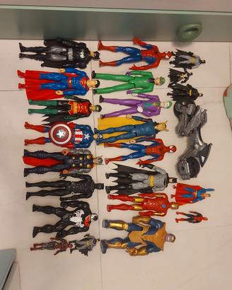 Lotto 22 Supereroi Marvel e DC 30cm + Batmoto