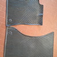 tappetini gomma audi a 4 2010
