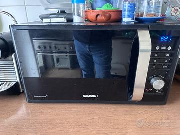 Forno a Microonde Samsung 23L