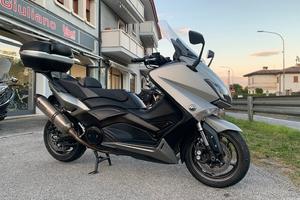 Yamaha T Max 530