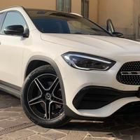 Griglia anteriore Mercedes gla w247