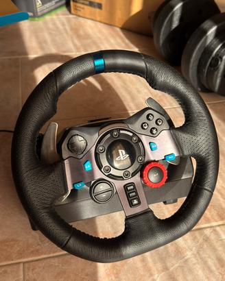 Volante e pedaliera Logitech G29