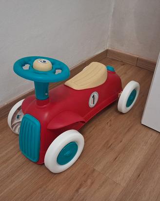 Macchinina cavalcabile per bambini Clementoni