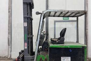 Carrello elevatore elettrico cesab usato