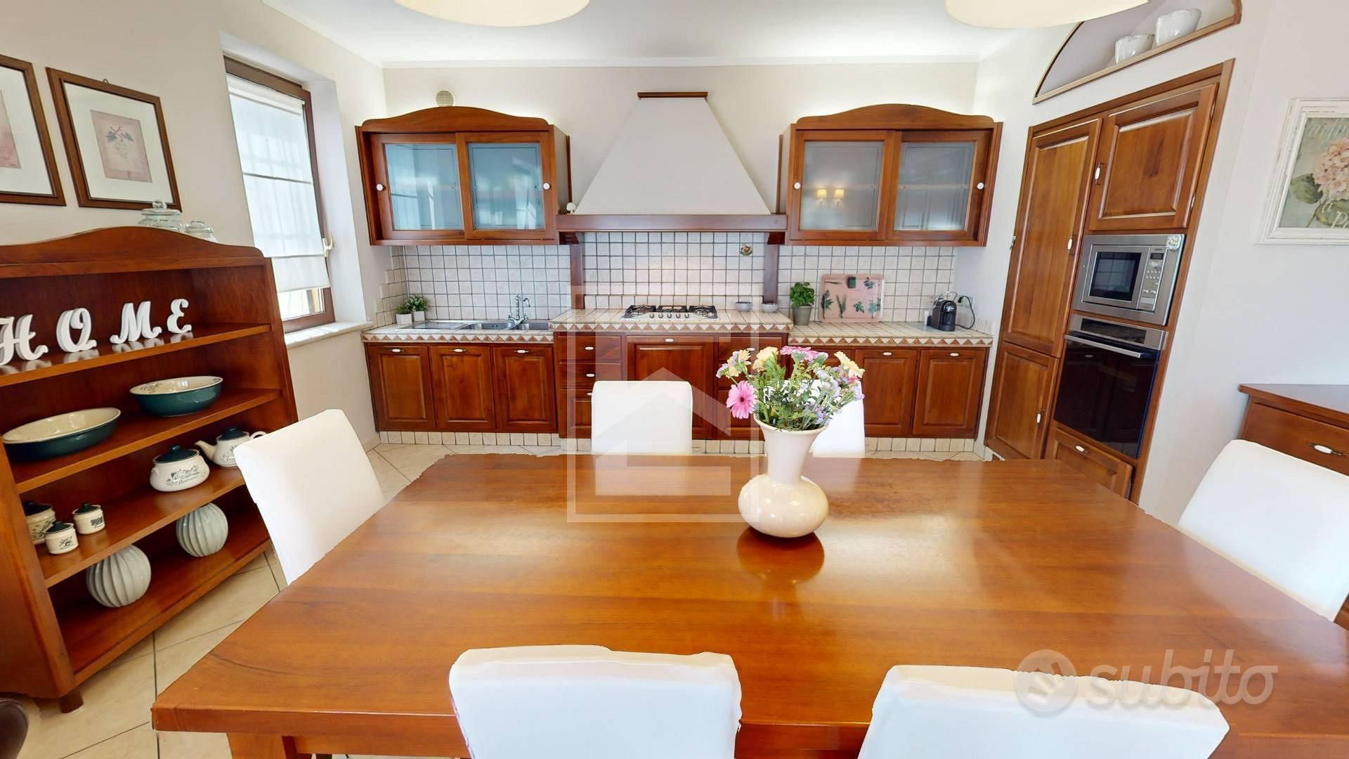 Villa singola - Desenzano del Garda - Vista 5