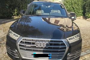 AUDI Q5 s-line