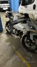 Ricambi yamaha r125 2008-2013