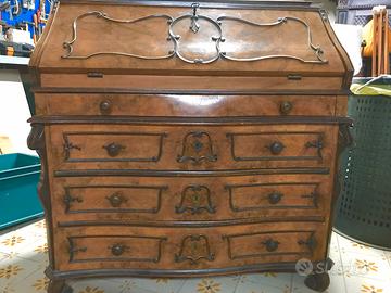 Mobile a ribalta antico