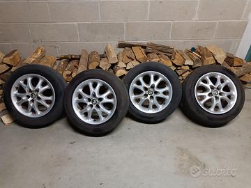 4 cerchi lega alfa 147 gomme 195 60 15 ottime