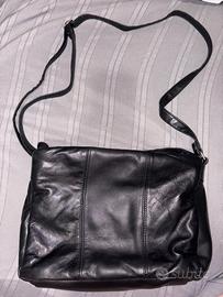 Borsa nera a tracolla Alessandro