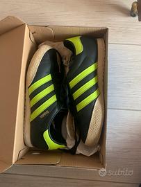 Adidas Originals modello Samba Spezial