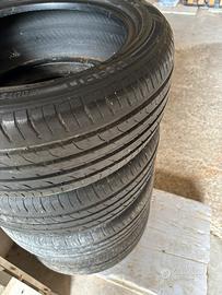 4 pneumatici 195/50r15