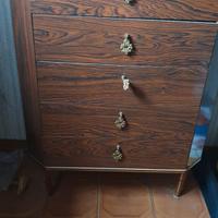 cassettiera vintage
