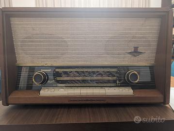 Radio Nordmende a Valvole vintage con giradischi 