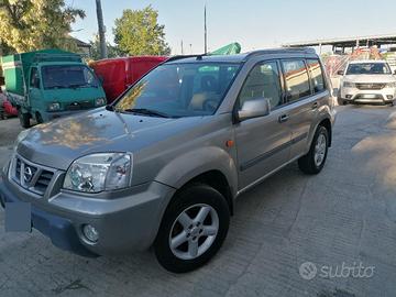 nissan x trail 2.0 BENZ-GPL auto storica