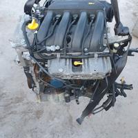 Motore +cambio 4x4 Dacia Daster 1.6 b sigla 4km A6