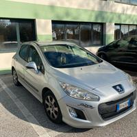Peugeot 308  2011