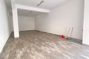 Garage - Locale di ampie metrature 115mq