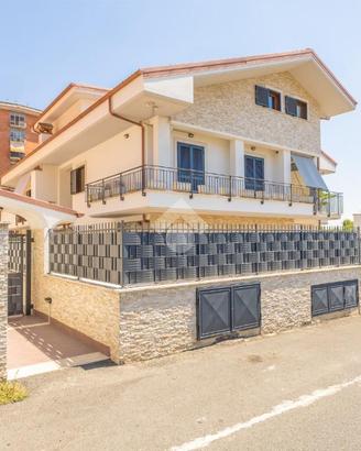 3 LOCALI A GUIDONIA MONTECELIO